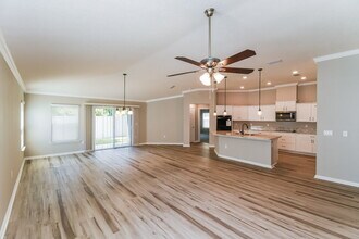 12410 Sea Island Dr in Jacksonville, FL - Building Photo - Building Photo