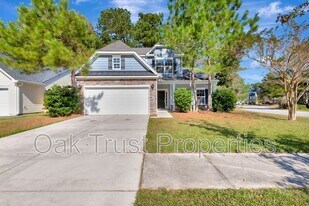 600 Wynfield Forest Dr in Summerville, SC - Building Photo