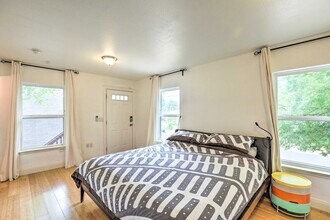 3600 Govalle Ave in Austin, TX - Building Photo - Building Photo