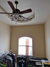 135 Santa Maria Ln in Rio Grande City, TX - Foto de edificio - Building Photo