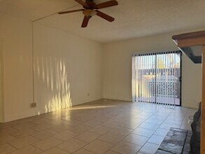 812 Lander St in Reno, NV - Building Photo - Building Photo