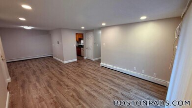 47 Princeton St in Leominster, MA - Foto de edificio - Building Photo