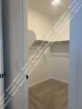 5612 W Buist Ave in Phoenix, AZ - Building Photo - Building Photo