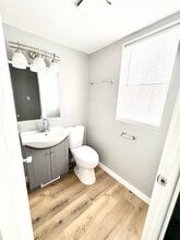 194 Lindsey Ave in Oconto, WI - Building Photo - Building Photo