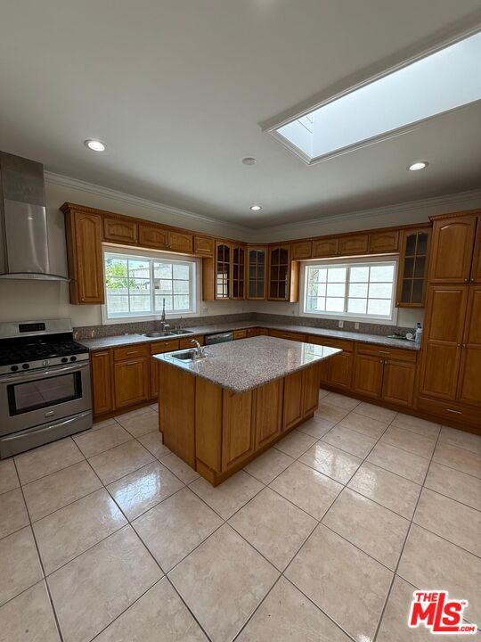 property at 8446 Fenwick St