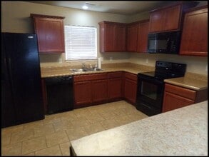 316 Saunders Dr in North Little Rock, AR - Building Photo - Building Photo