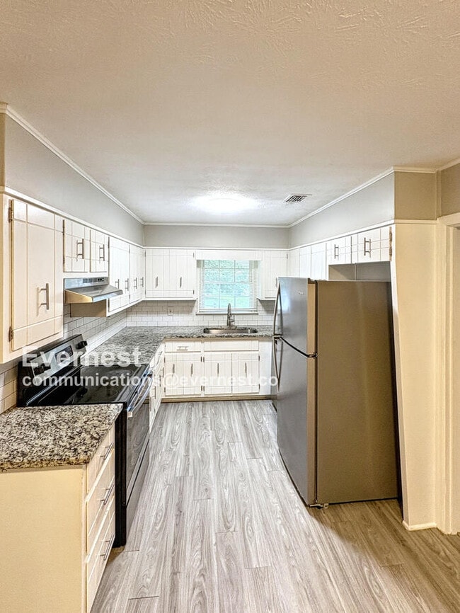 549 Greenview Ave SE in Conyers, GA - Building Photo - Building Photo