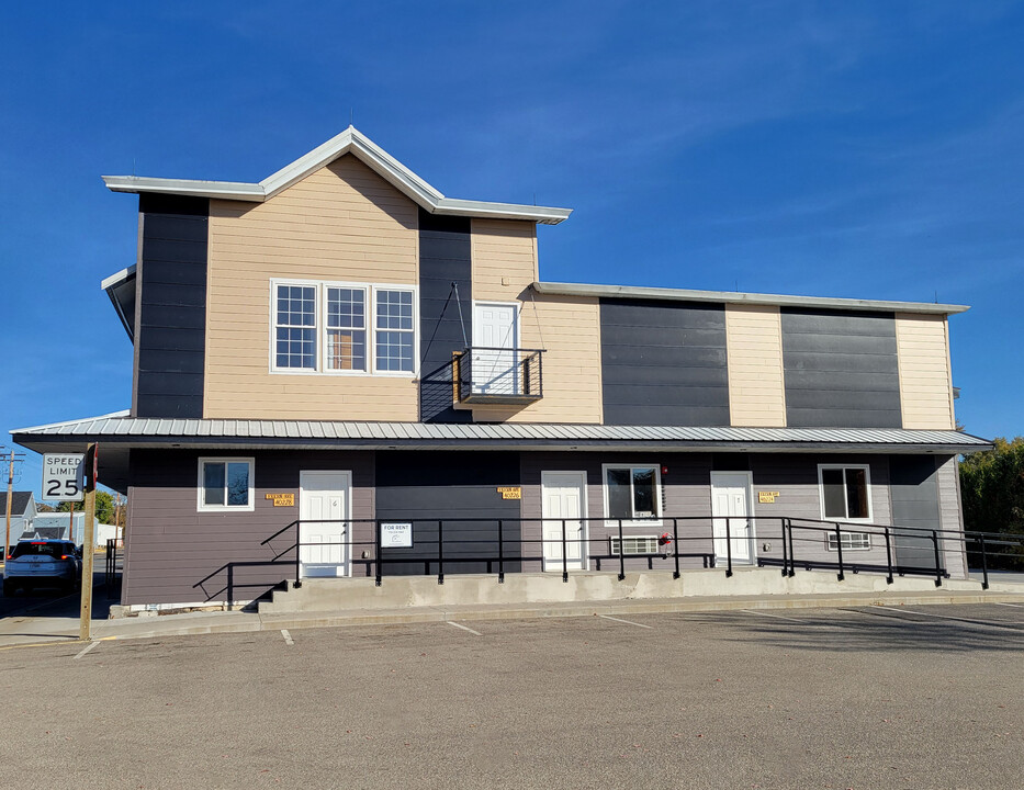 Pigeon Falls Lofts in Osseo, WI - Building Photo