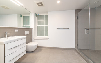 23 Fleet St, Unit #4 in Boston, MA - Building Photo - Building Photo