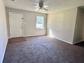 8170 Geiger St NW in Covington, GA - Building Photo - Building Photo