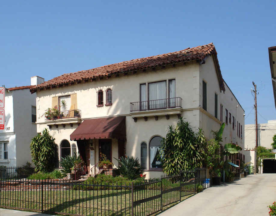 149 N Hamilton Dr in Beverly Hills, CA - Building Photo