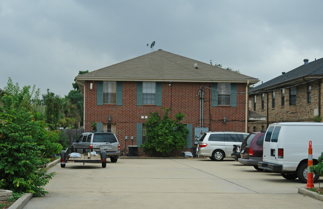 3820 Division St in Metairie, LA - Building Photo