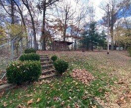 2285 Giles Dr SE in Christiansburg, VA - Building Photo - Building Photo