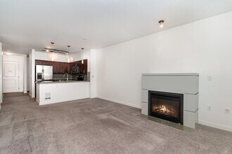 5440 Leary Ave NW in Seattle, WA - Building Photo - Building Photo