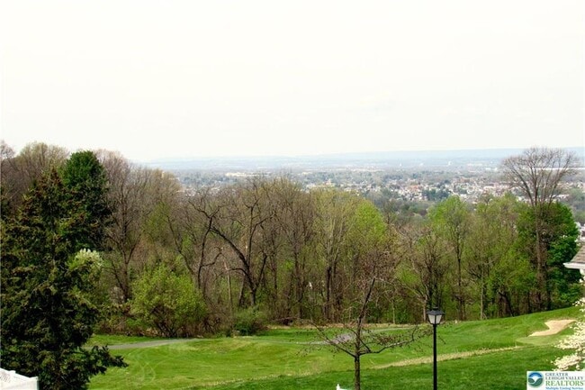 929 Eden Terrace in Easton, PA - Building Photo - Building Photo