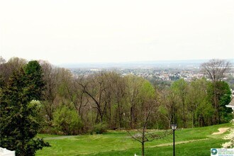929 Eden Terrace in Easton, PA - Foto de edificio - Building Photo