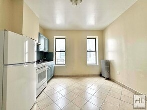 BAY 22 STREET, Unit D3 in Brooklyn, NY - Building Photo - Building Photo