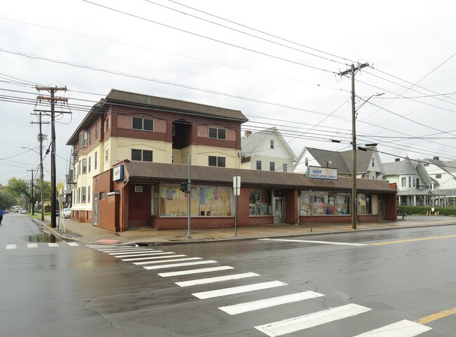 193 Main St