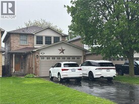 59 Grindstone Way in Hamilton, ON - Building Photo