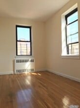 143-50 Hoover Ave in Queens, NY - Building Photo - Building Photo