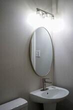 545 S Green St in Statesville, NC - Foto de edificio - Building Photo