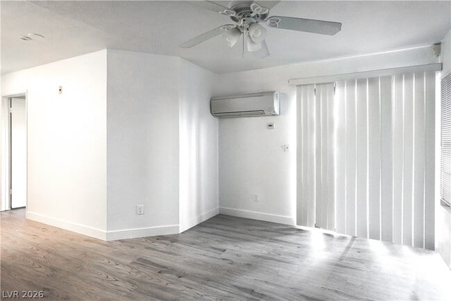 510 Elm Dr in Las Vegas, NV - Building Photo - Building Photo