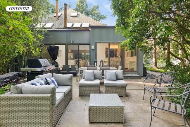 property at 726 Brick Kiln Rd