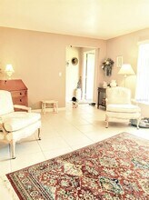 1335 Cambridge Dr in Venice, FL - Building Photo - Building Photo