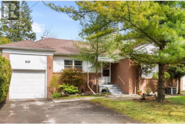 property at 5 Basswood Rd