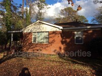 314 S Pleasant Hill Rd in Warner Robins, GA - Foto de edificio - Building Photo