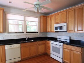 1226 Simpson St in Evanston, IL - Building Photo - Building Photo