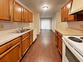 9706 Sophora Cir in Dallas, TX - Building Photo - Building Photo