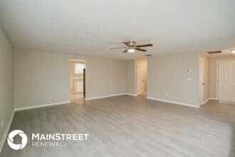 970 Dostie Cir in Orange Park, FL - Building Photo - Building Photo