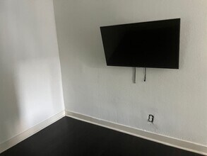 5603 Petty St in Houston, TX - Building Photo - Building Photo