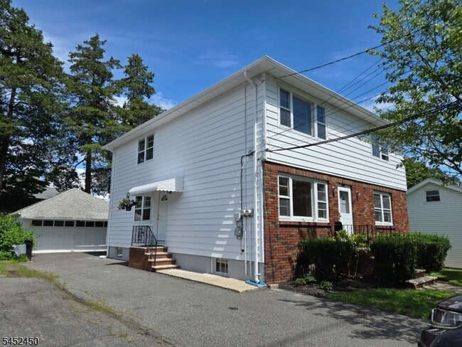 property at 384 Delawanna Ave