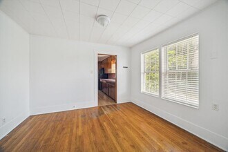 2504 Oakcliff St in Houston, TX - Building Photo - Building Photo