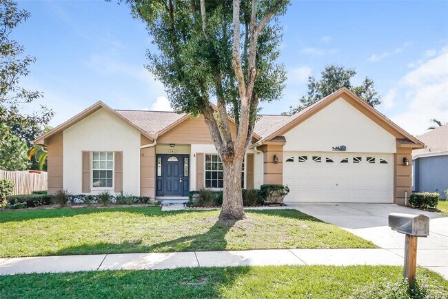 property at 2421 Cedarcrest Pl