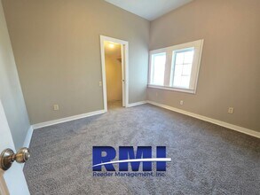 1103 Ohio Ave in Bremerton, WA - Building Photo - Building Photo