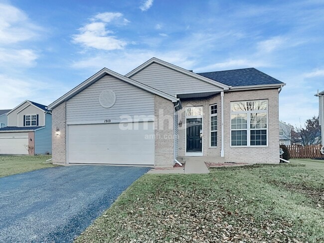 property at 1910 Prairie Ridge Dr