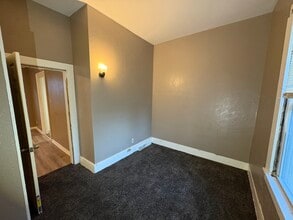 1221 Peck St in Toledo, OH - Building Photo - Building Photo