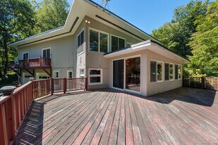 26 Wilridge Rd in Ridgefield, CT - Building Photo