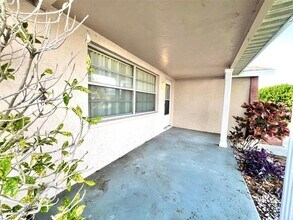 8931 Ledgestone Ln in Port Richey, FL - Building Photo - Building Photo