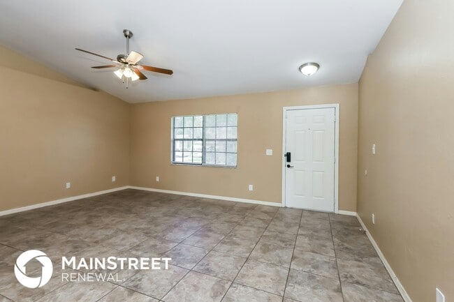 property at 18359 Hawthorne Rd