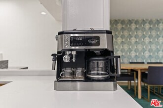 3500 W Manchester Blvd in Inglewood, CA - Building Photo - Building Photo