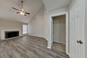 17227 S Bristle Pine Dr in Spring, TX - Building Photo - Building Photo