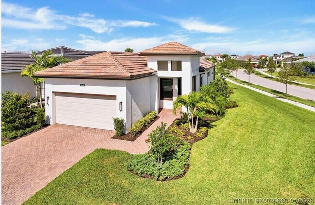 property at 5501 Santa Rosa Ln