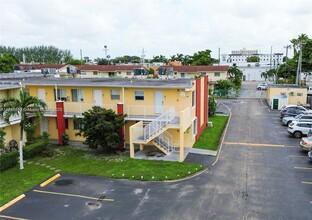 1255 W 49th Pl in Hialeah, FL - Building Photo - Building Photo