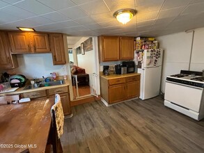 93 Hudson Ave, Unit 2 in Green Island, NY - Building Photo - Building Photo