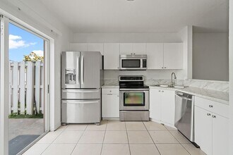 13765 SW 171st Terrace, Unit A0780 in Miami, FL - Building Photo - Building Photo