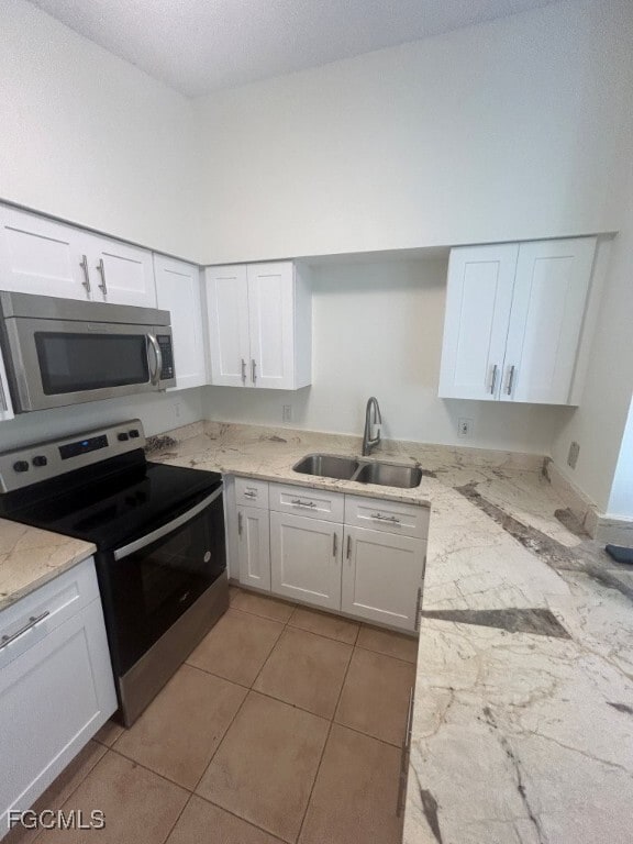 property at 4527-4529 Skyline Blvd